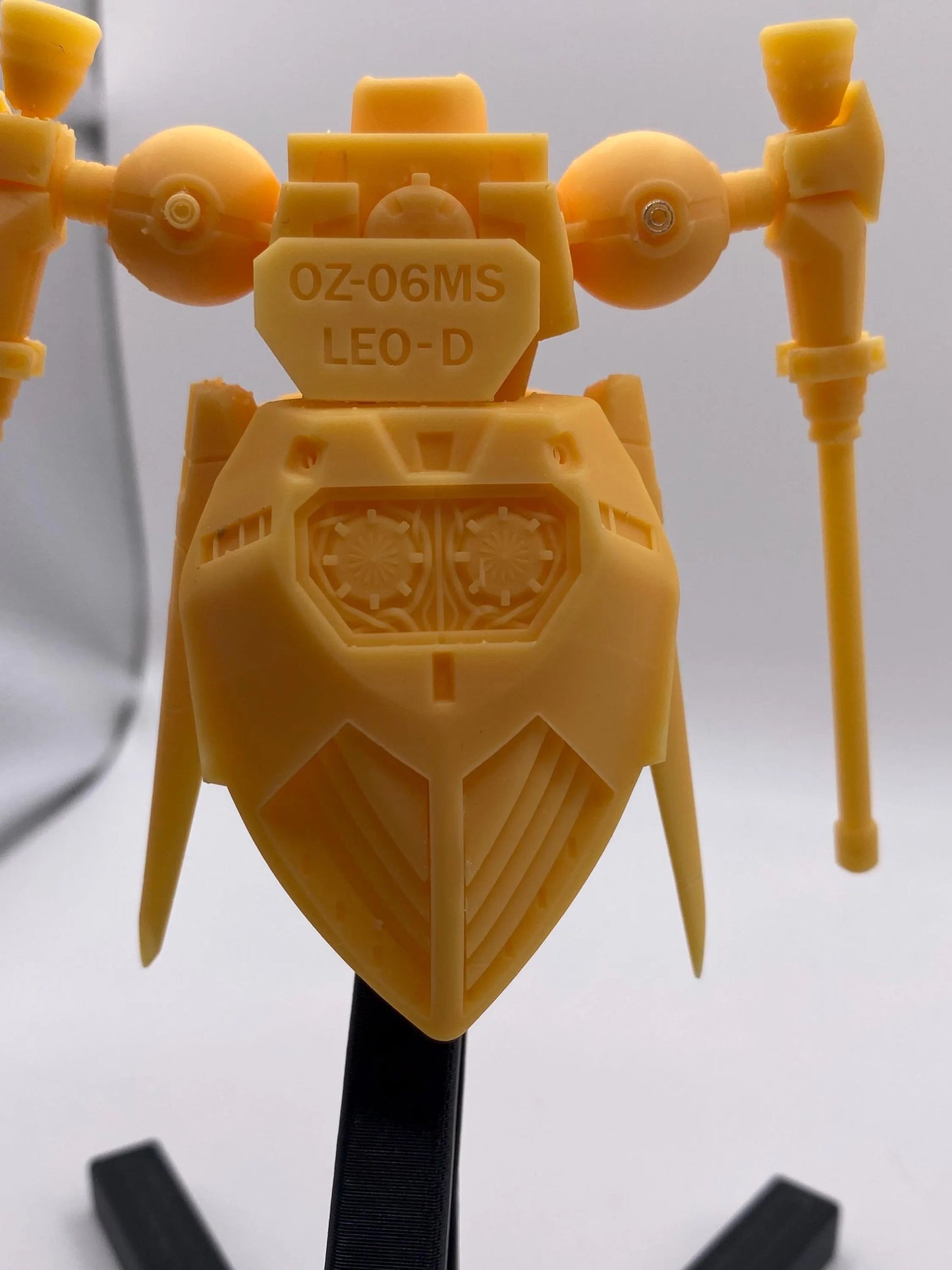 Leo D Unit Model kit - Gundam Wing