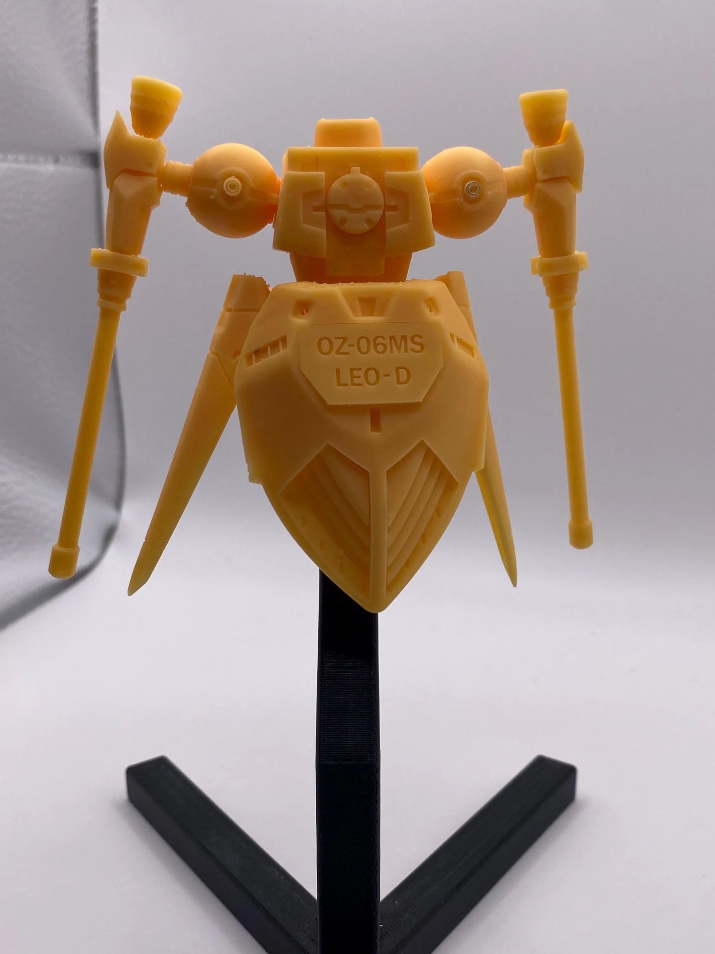 Leo D Unit Model kit - Gundam Wing
